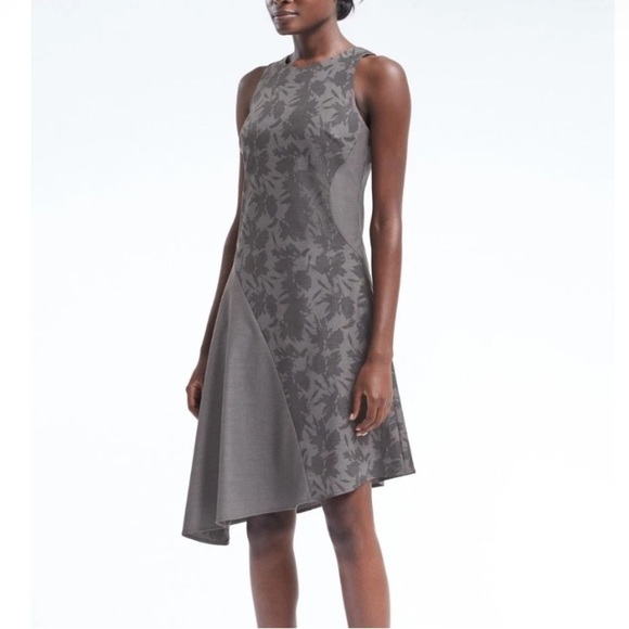 Banana Republic Charcoal Camouflage Dress - Picture 3 of 9